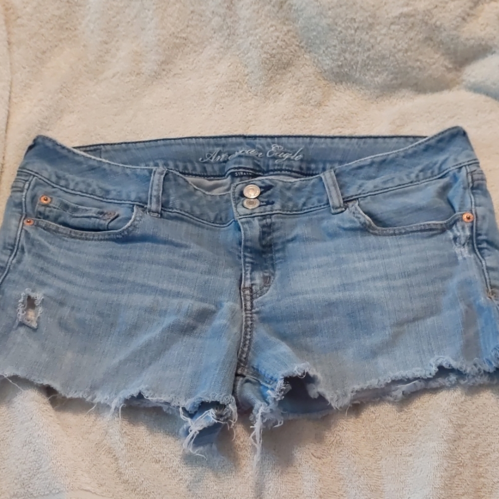 Women's American Eagle jean shorts size 14